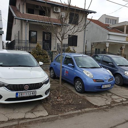 Apartmani Diksi Zrenjanin Exterior photo