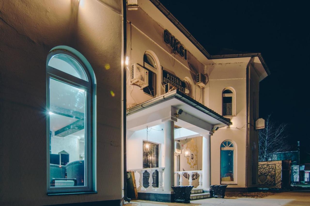 Apartmani Diksi Zrenjanin Exterior photo
