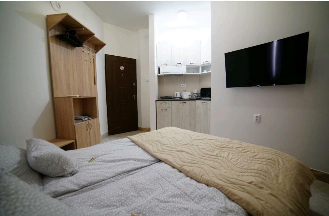 Apartmani Diksi Zrenjanin Exterior photo